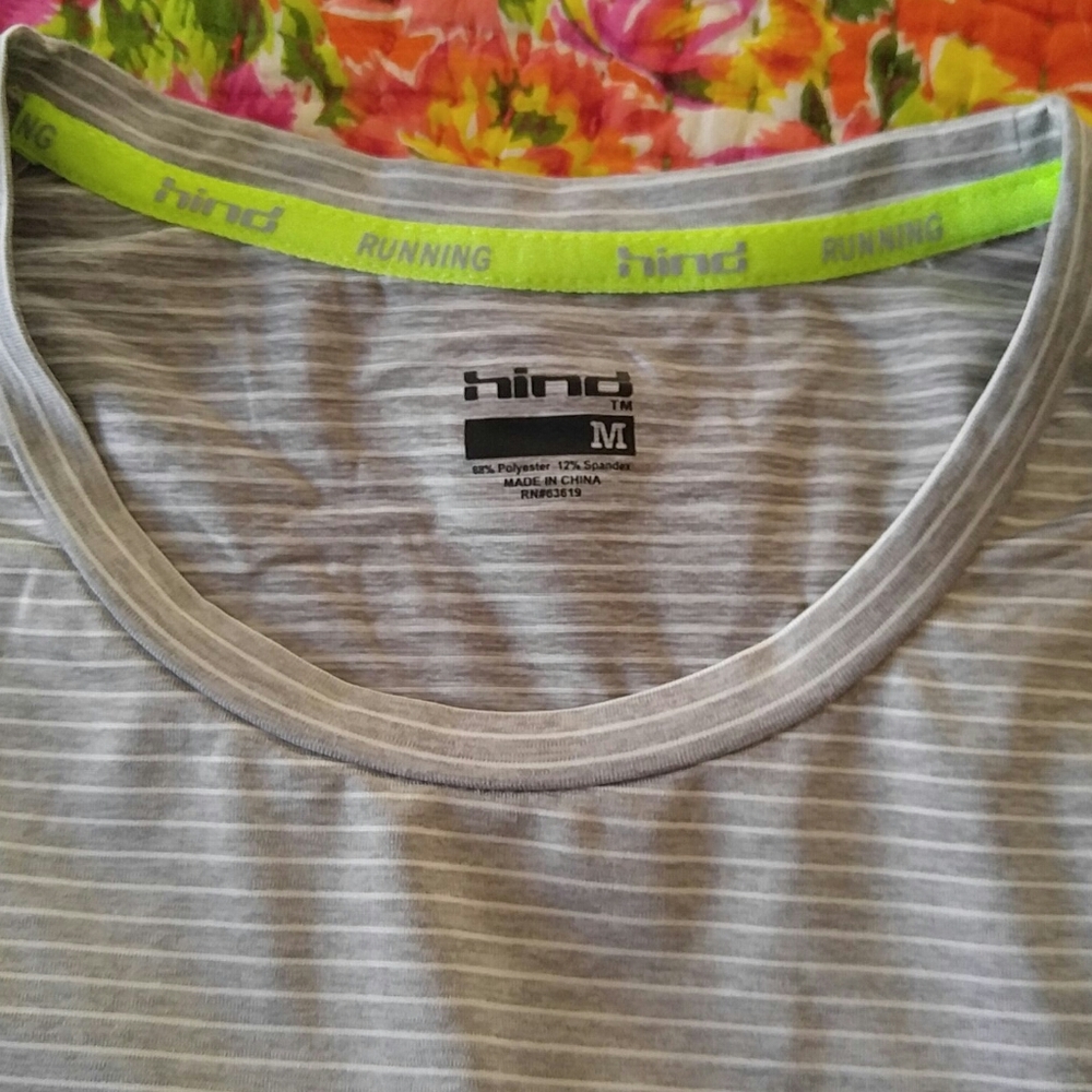 NEW/Mens/Running Shirt - Picture 9 of 13